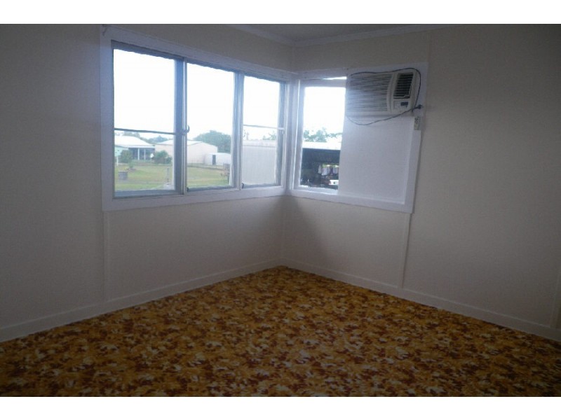 21 Marina Parade, Ingham QLD 4850