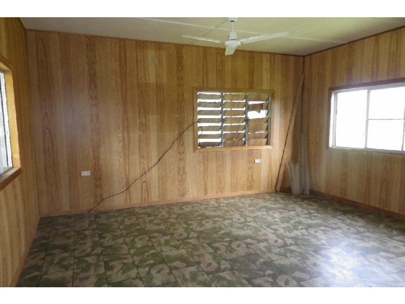 10 O’Malley Street, Ingham QLD 4850