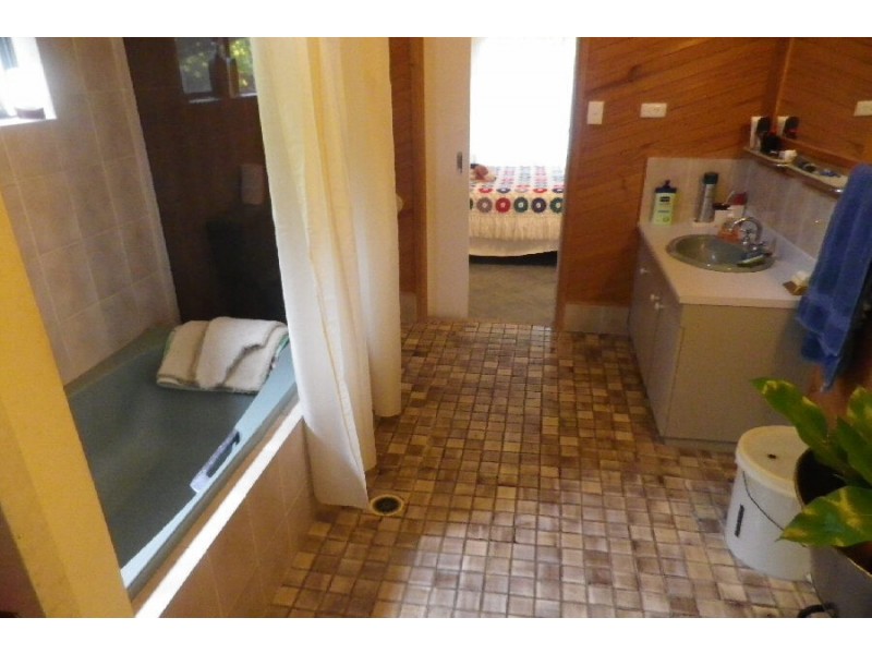 24 Mutarnee School Road, Mutarnee QLD 4816