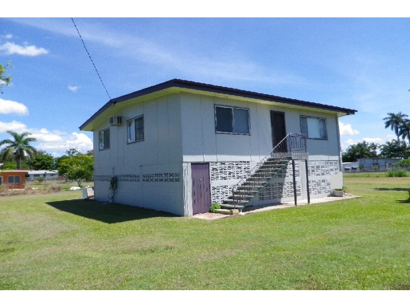 33 – 35 Scott Street, Halifax QLD 4850