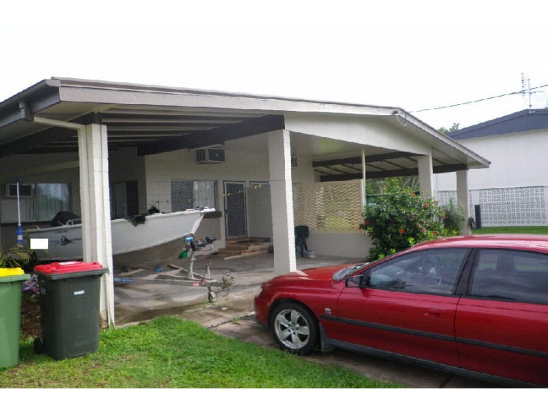 4 Carr Crescent, Lucinda QLD 4850