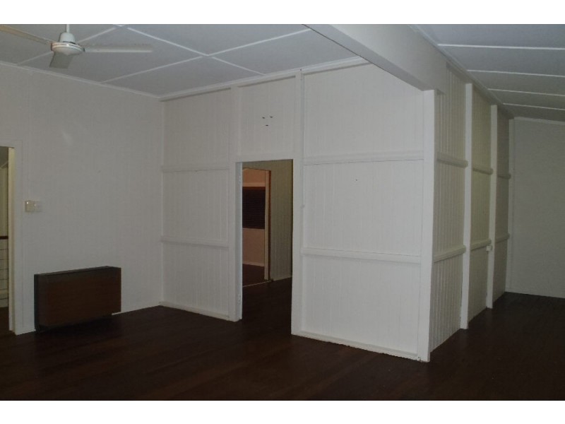 40 Warren Street, Ingham QLD 4850