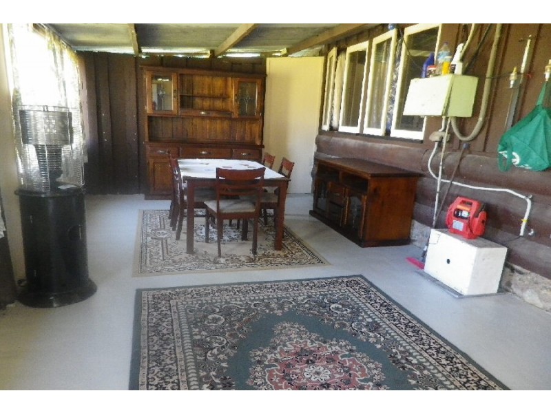 2 Ewan Road, Hidden Valley QLD 4816