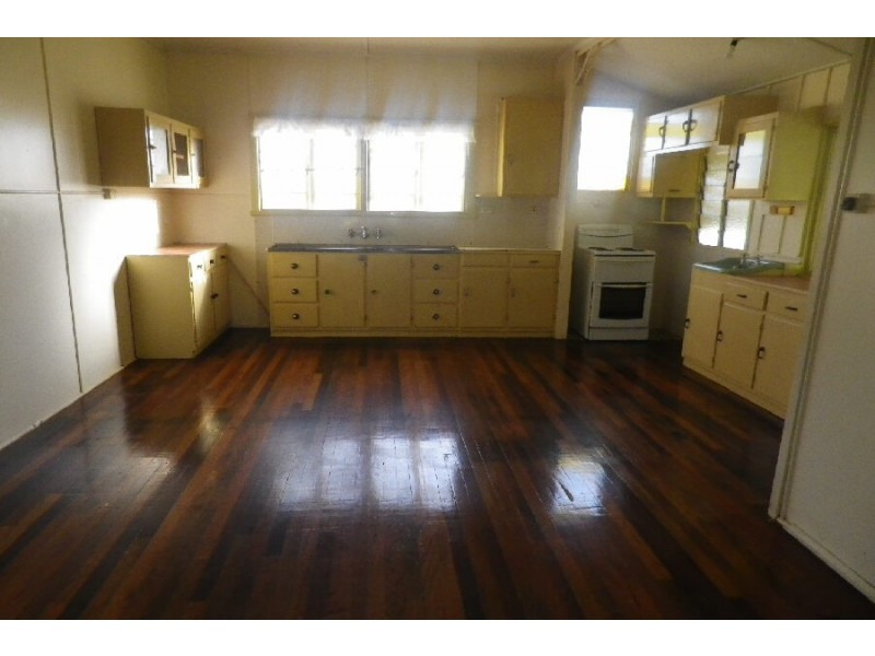 14 Peri Street, Toobanna QLD 4850