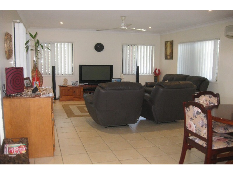 6 Mambrini Street, Halifax QLD 4850