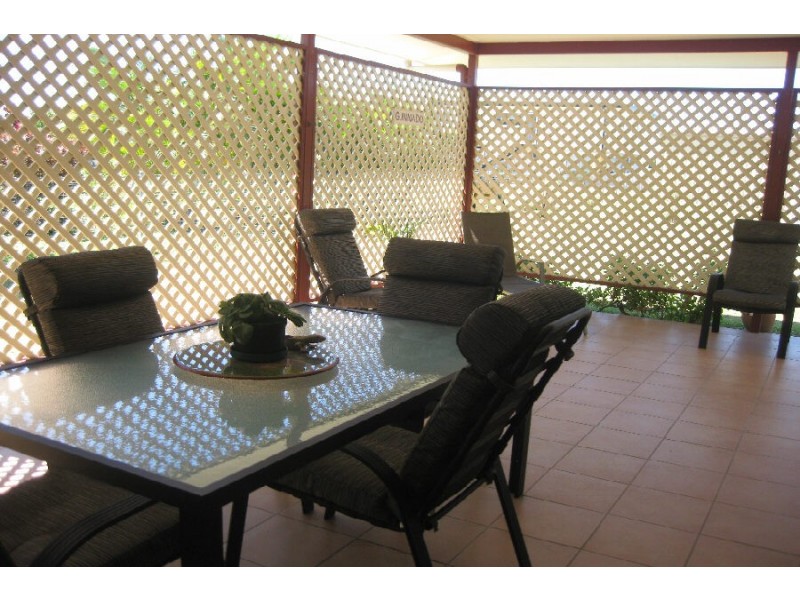 6 Mambrini Street, Halifax QLD 4850