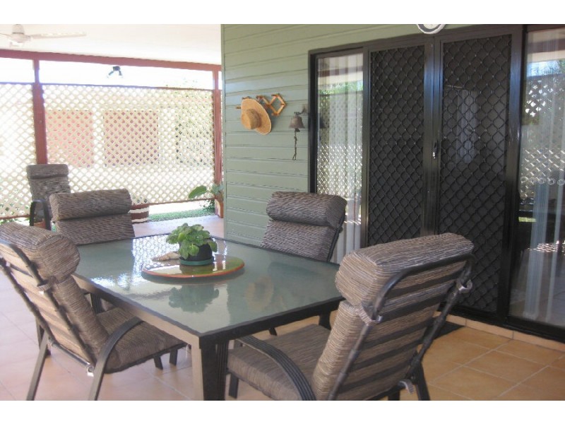 6 Mambrini Street, Halifax QLD 4850