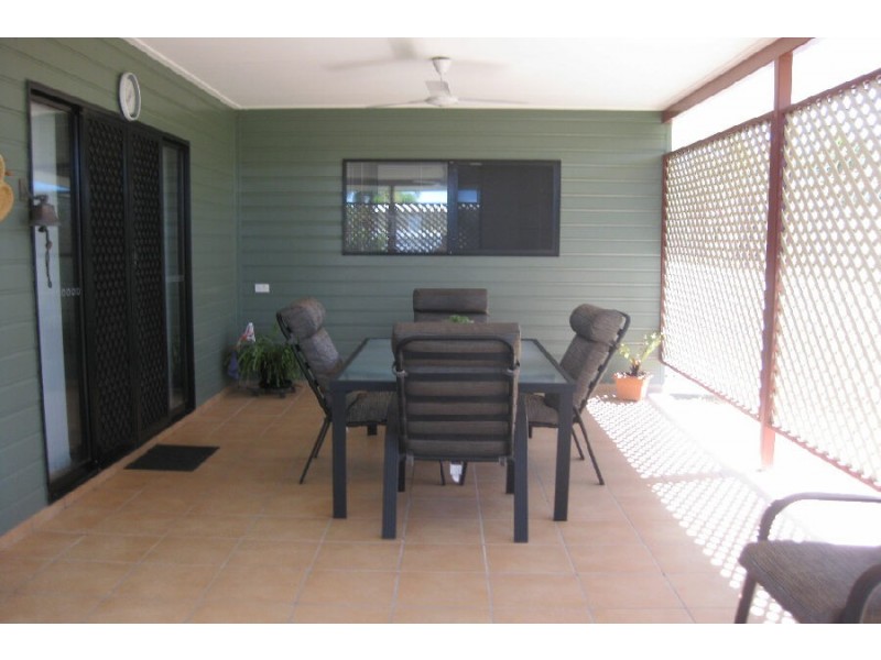 6 Mambrini Street, Halifax QLD 4850