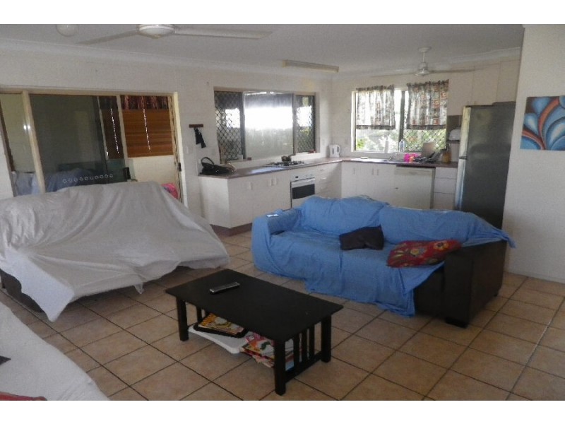 3 Barramundi Street, Taylors Beach QLD 4850