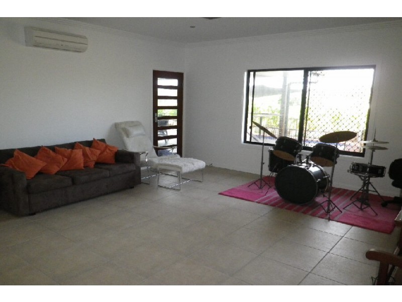 9 Bellbird Close, Forrest Beach QLD 4850