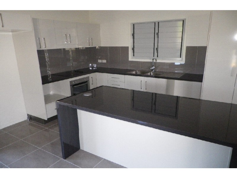 51 – 51b McIlwraith Street, Ingham QLD 4850