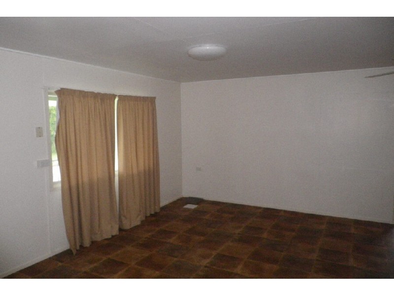 36 Dutton Street, Ingham QLD 4850