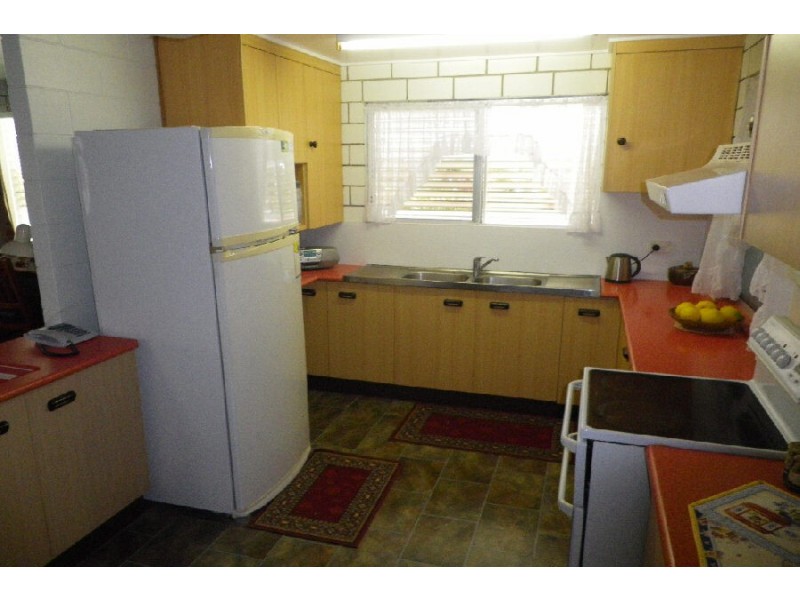 11 Simpson Street, Ingham QLD 4850