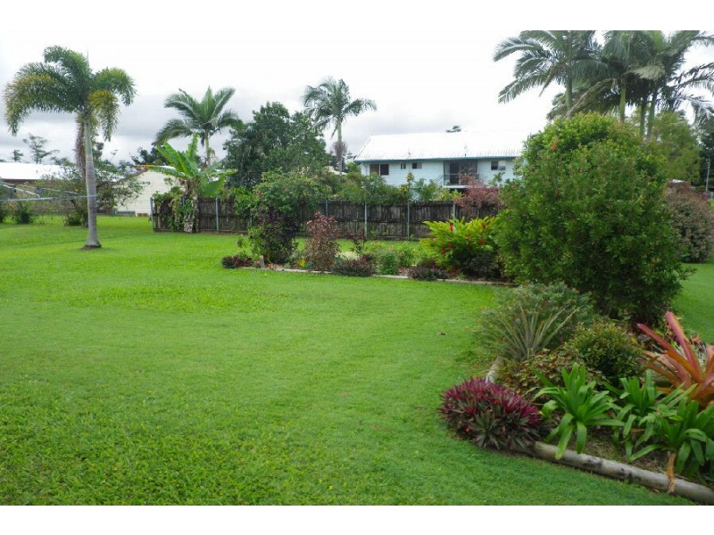11 Simpson Street, Ingham QLD 4850