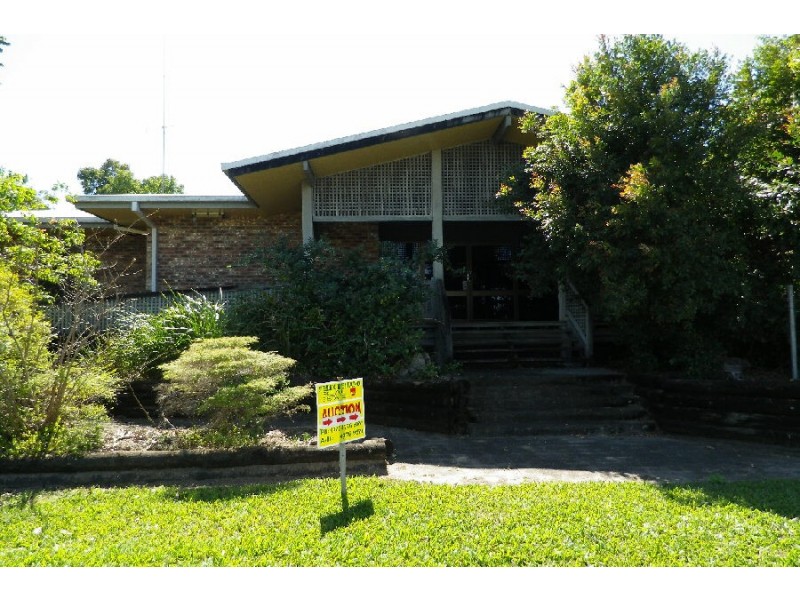 52 McIlwraith Street, Ingham QLD 4850