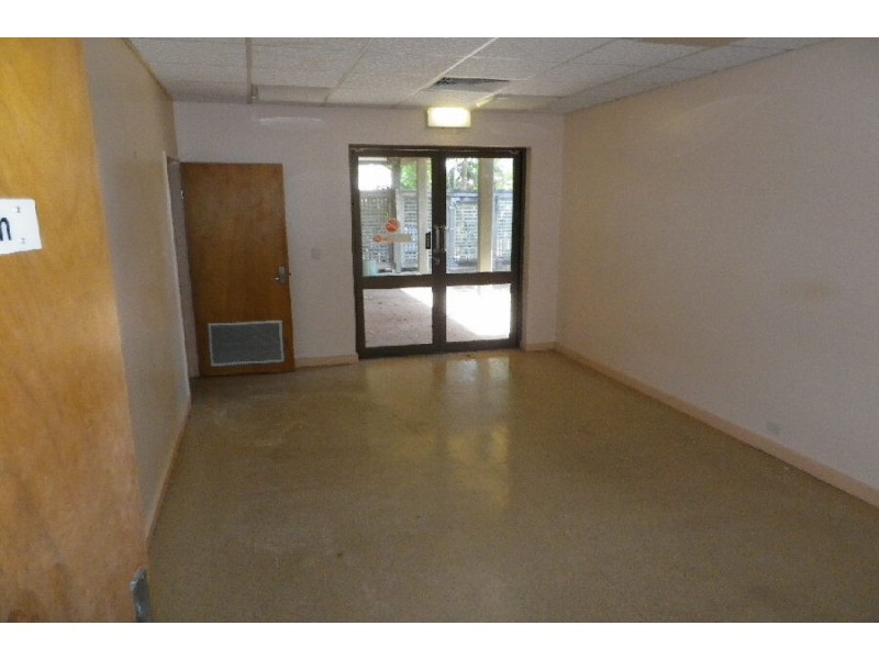 52 McIlwraith Street, Ingham QLD 4850