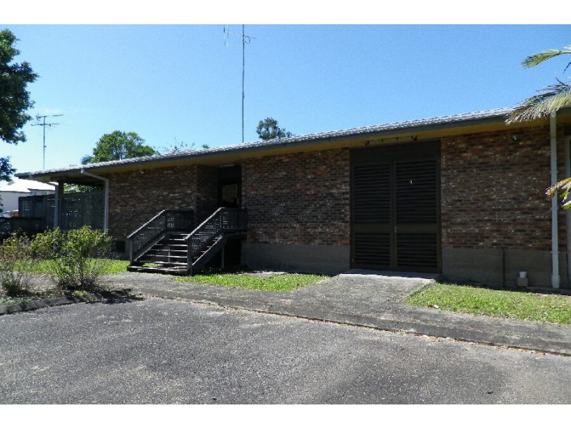 52 McIlwraith Street, Ingham QLD 4850