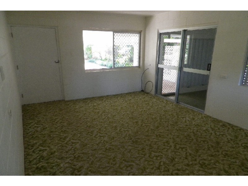 13 Atkinson Street, Lucinda QLD 4850