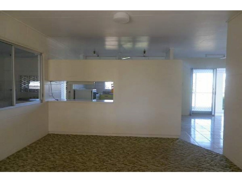 13 Atkinson Street, Lucinda QLD 4850