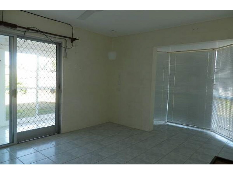 13 Atkinson Street, Lucinda QLD 4850