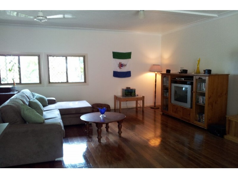 45677 Bruce Highway, Coolbie QLD 4850