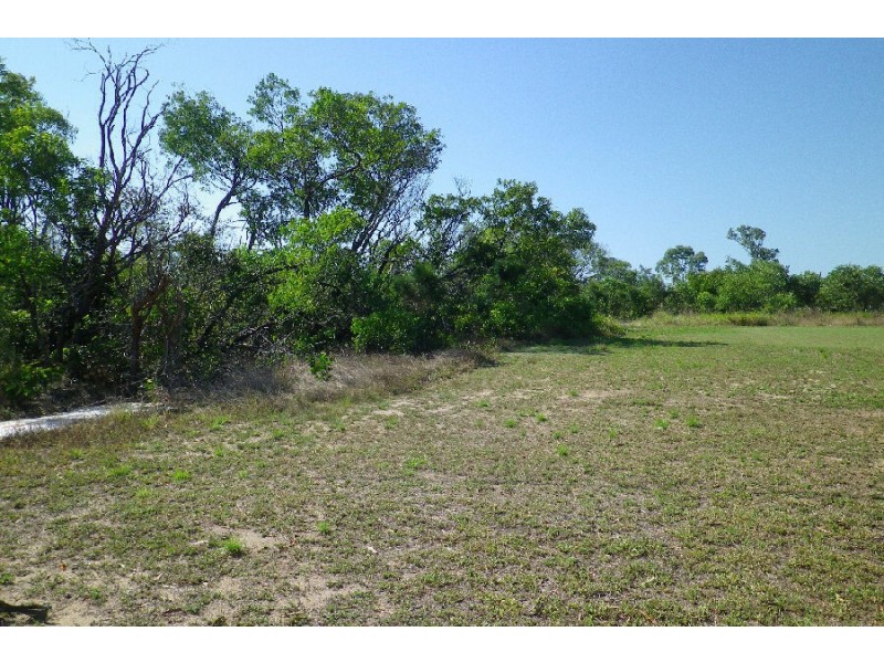 8 Moreton Bay Street, Forrest Beach QLD 4850