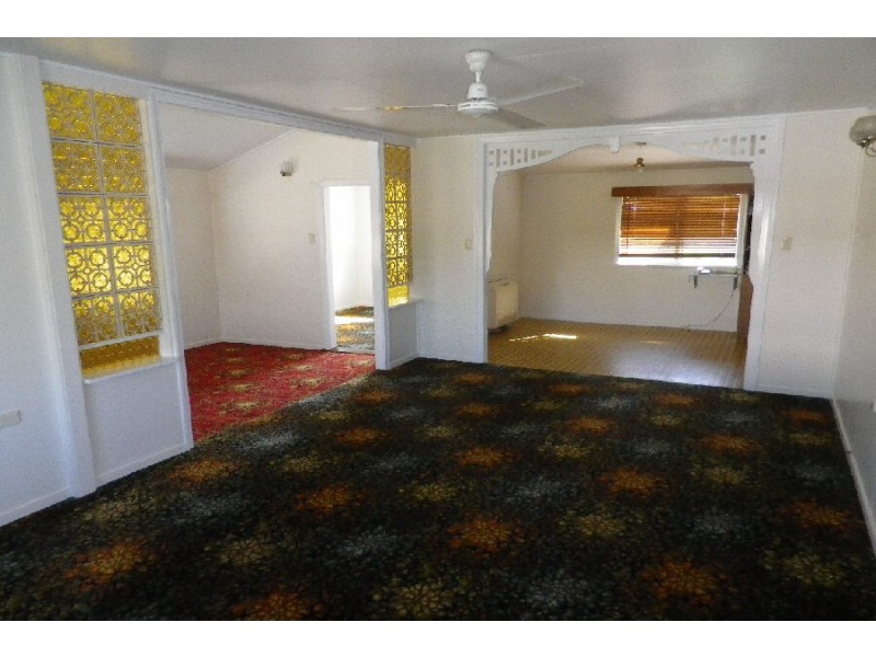 33 Atkinson Street, Ingham QLD 4850