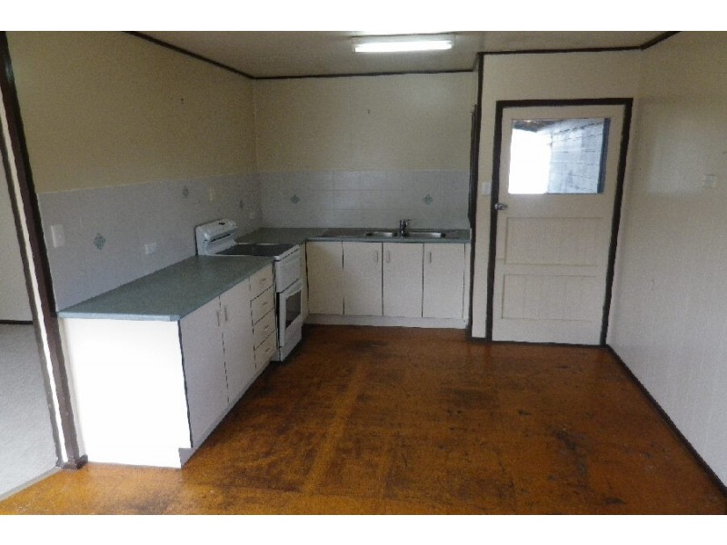 5 Robertson Street, Ingham QLD 4850