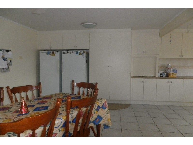 17 Meyer Street, Trebonne QLD 4850