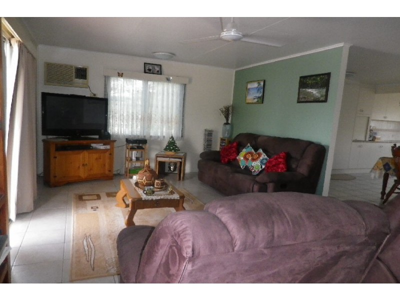 17 Meyer Street, Trebonne QLD 4850