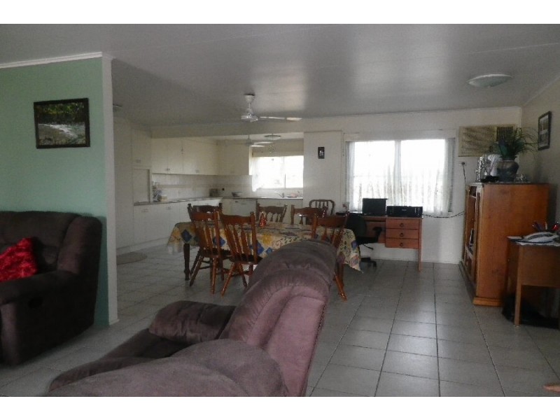 17 Meyer Street, Trebonne QLD 4850