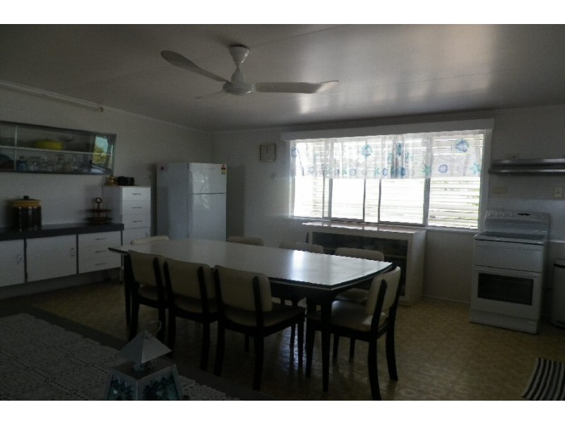 12 John Dory Street, Taylors Beach QLD 4850