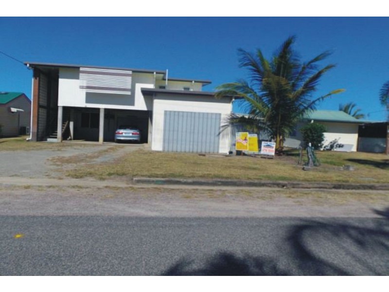12 John Dory Street, Taylors Beach QLD 4850