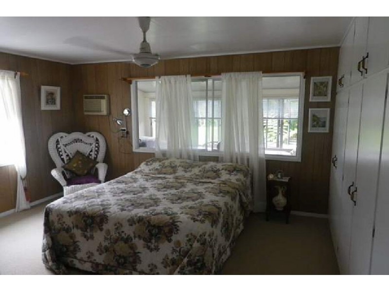 1620 Hawkins Creek Road, Hawkins Creek QLD 4850