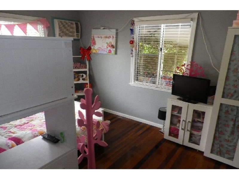 17 Mylrea Street, Ingham QLD 4850