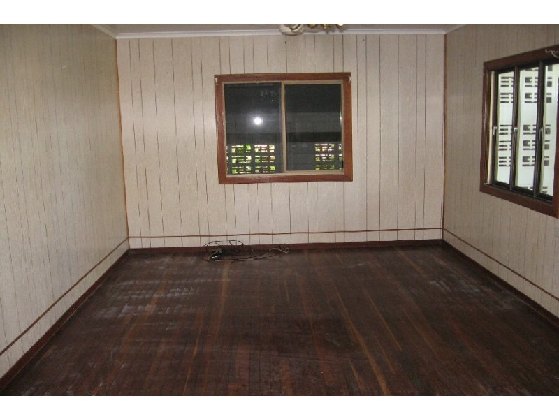 14 – 16 Gorton Street, Trebonne QLD 4850