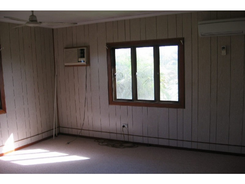 14 – 16 Gorton Street, Trebonne QLD 4850