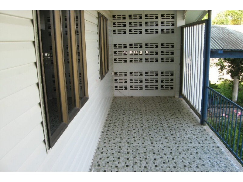 14 – 16 Gorton Street, Trebonne QLD 4850