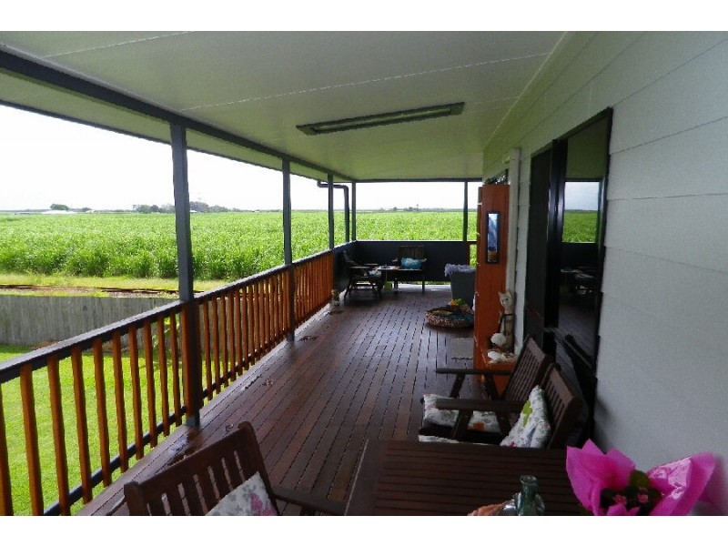 14 Hinchinbrook Court, Halifax QLD 4850