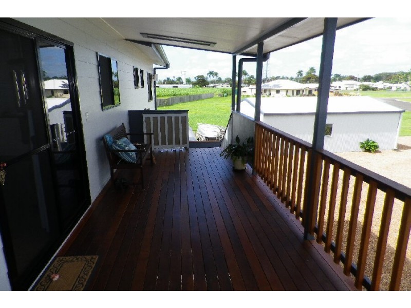 14 Hinchinbrook Court, Halifax QLD 4850