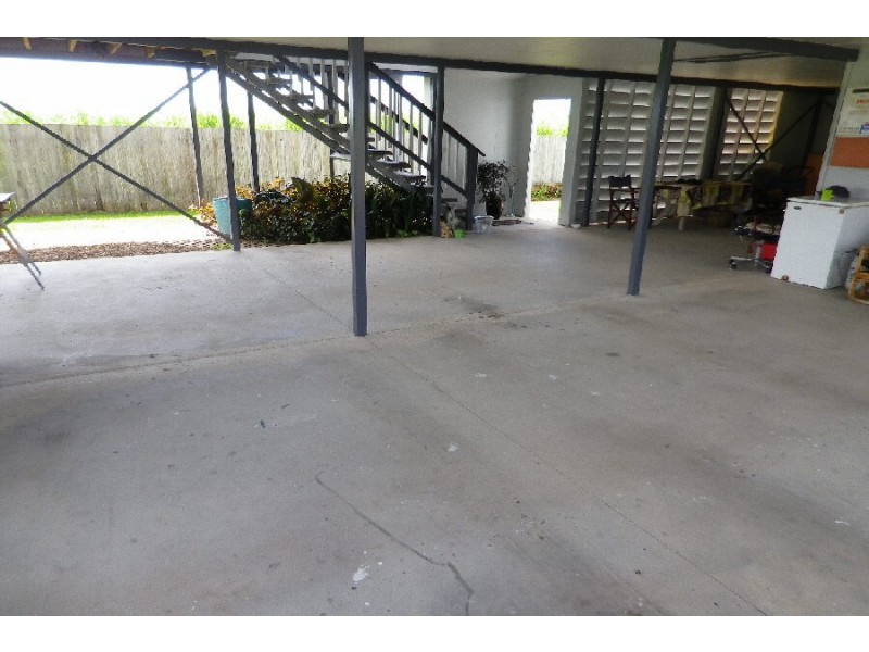 14 Hinchinbrook Court, Halifax QLD 4850