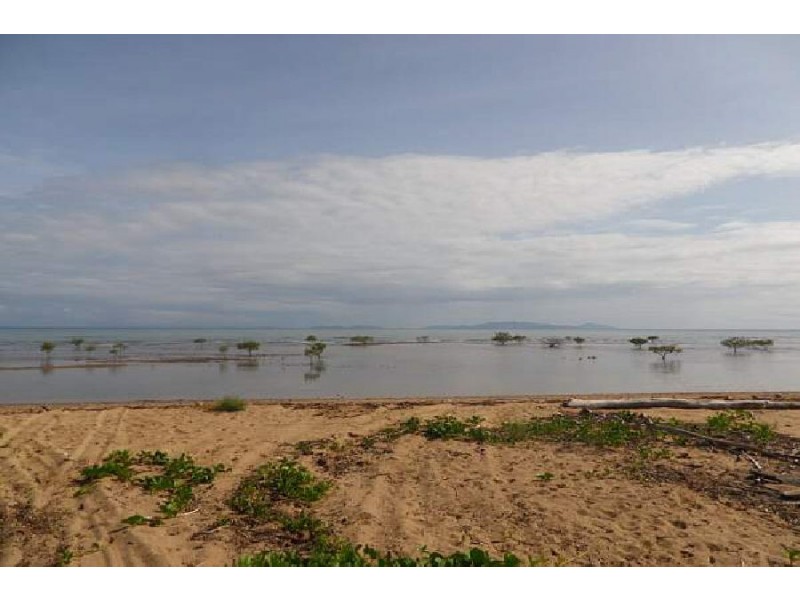 249 Hencamp Creek Road, Rollingstone QLD 4816