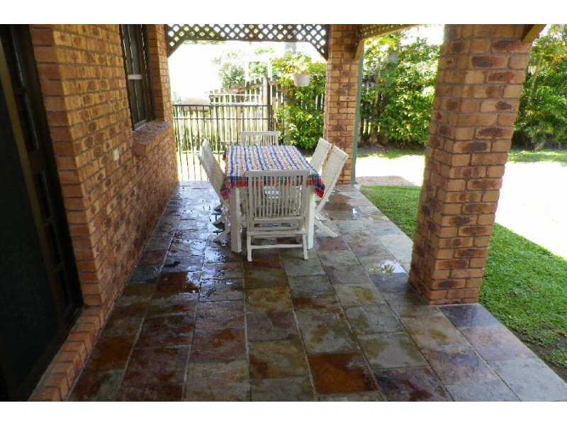 13 Britton Street, Trebonne QLD 4850