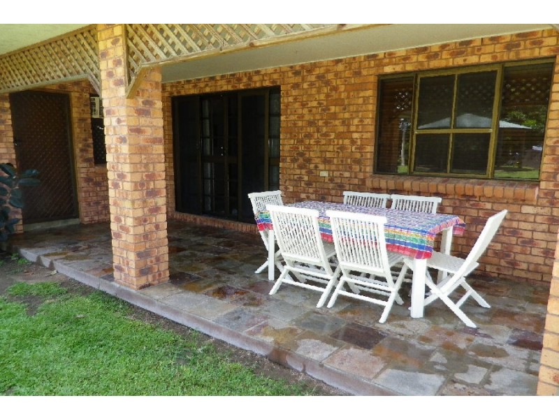 13 Britton Street, Trebonne QLD 4850