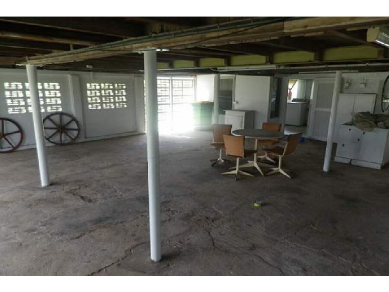 102 Scott Street, Halifax QLD 4850