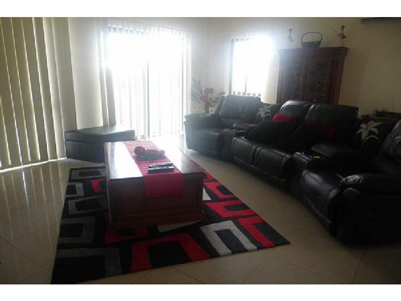 1 Gowland Street, Kurrimine Beach QLD 4871