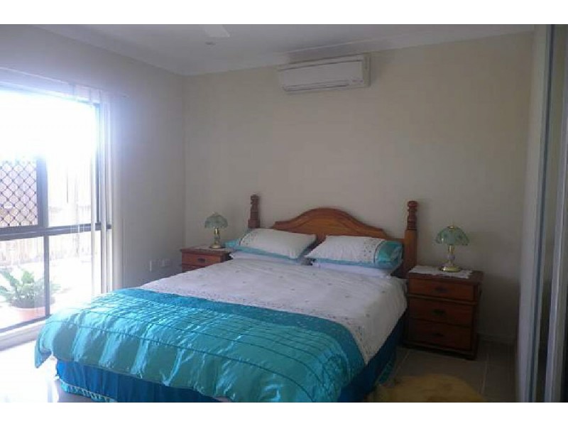 1 Gowland Street, Kurrimine Beach QLD 4871