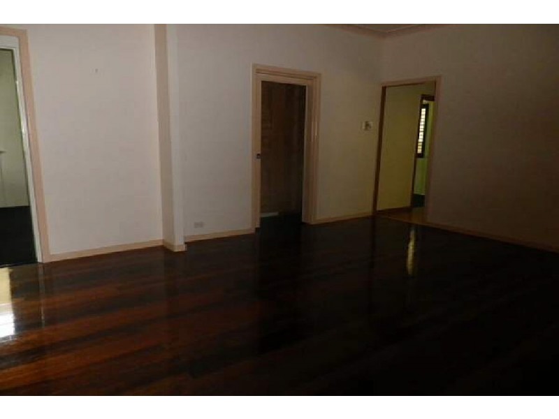 18 Fisher Street, Ingham QLD 4850