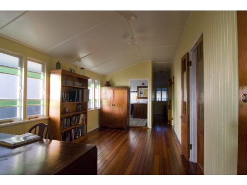 27 Gossner Street, Lucinda QLD 4850