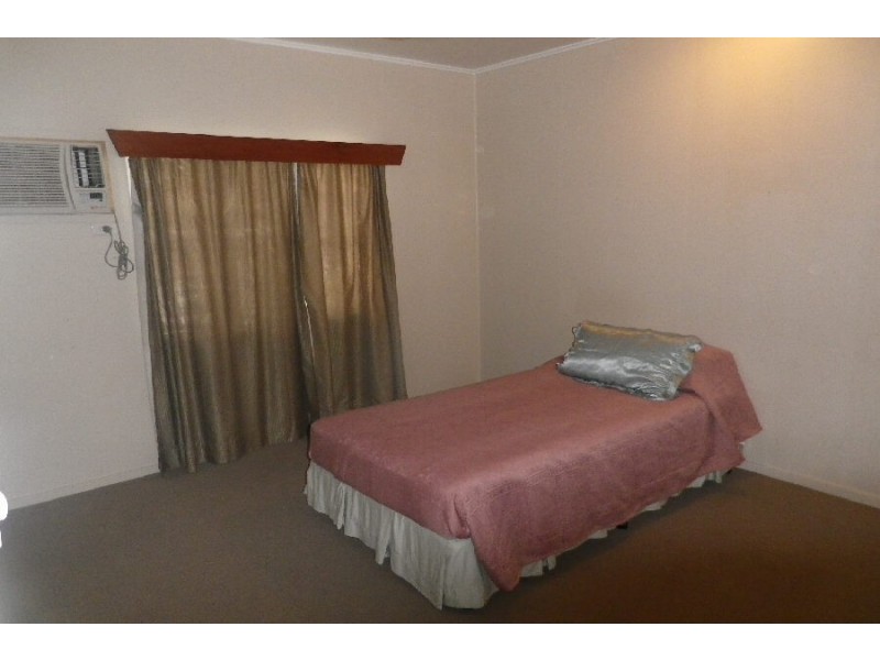 17 MacDonald Street, Ingham QLD 4850
